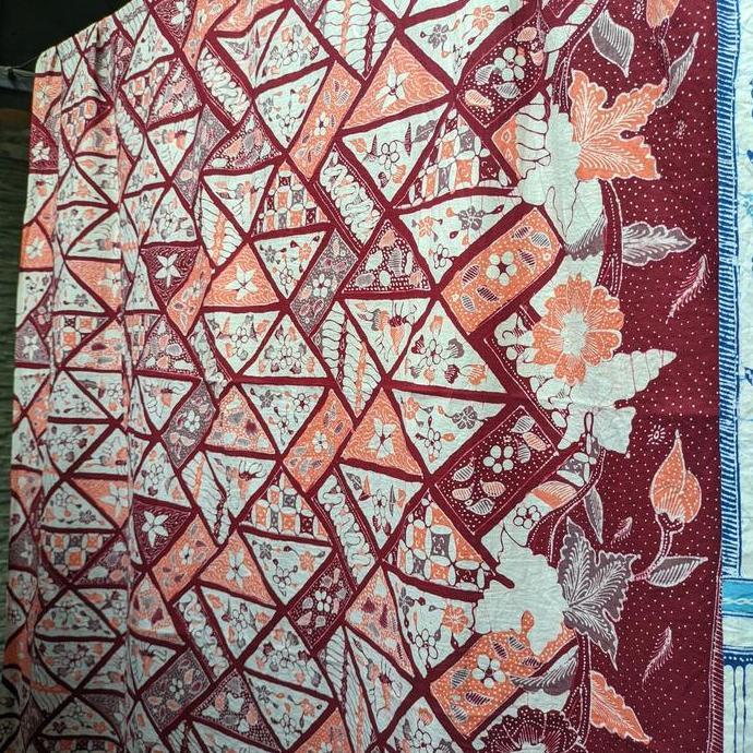 Batik Tulis Cirebon . Kain Batik Tulis Cirebon. Batik Kain Panjang
