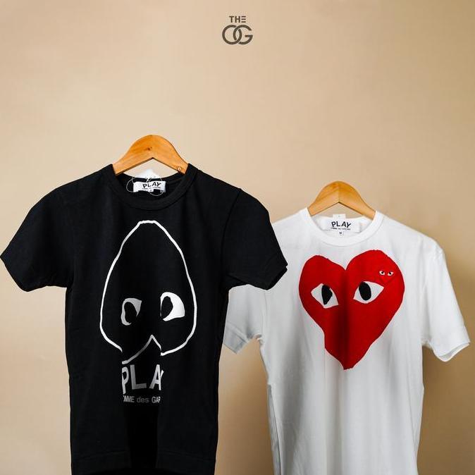 Comme Des Garcon Play RED PRINT HEART & EMBLEM T-Shirt 100% Orinal