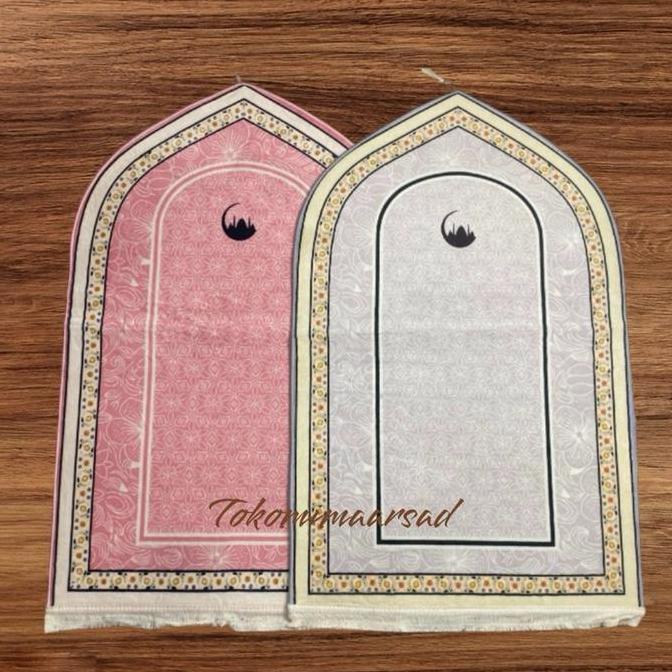Laristerbaik- New Sajadah Kubah Motif Cople Muslim Lembut Couple Nyaman Haji Umroh Hitam Putih Turki