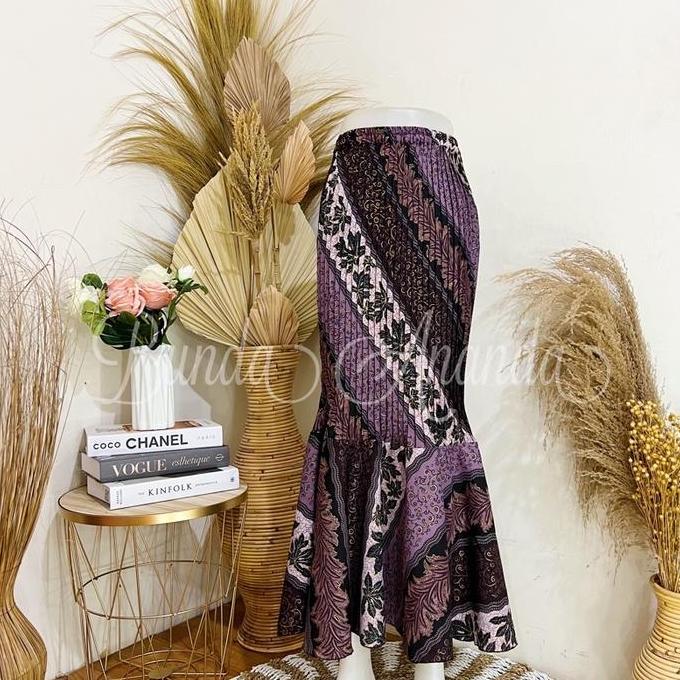 DS328 >> ROK DUYUNG / ROK PLISKET DUYUNG/ ROK BATIK DUYUNG Kebaya  Bawahan  Panjang Semi Pesta Silk 