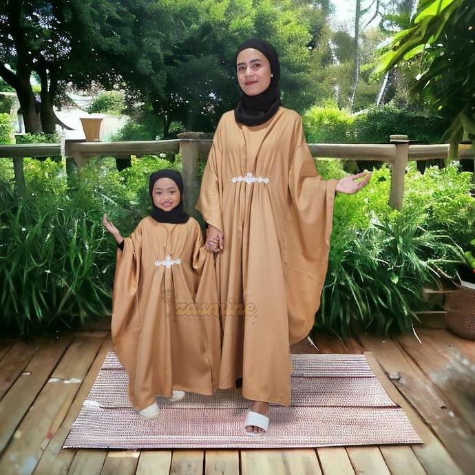 Terbaru, Gamis Couple Ibu Anak Perempuan Tiara Kaftan Mom & Kids Dress Baju Muslim Polos Renda Melat