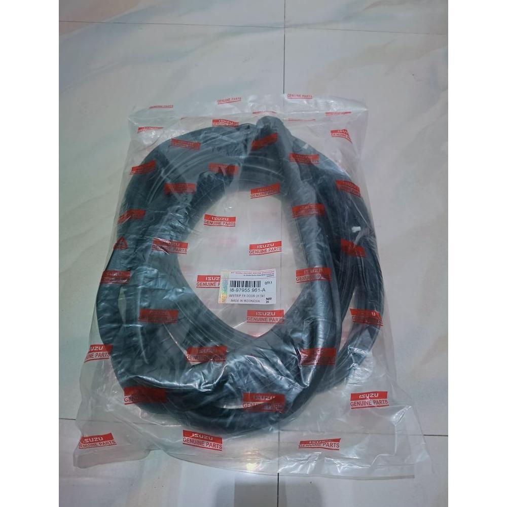 ,,,,,,,] Karet Balon pintu mobil Isuzu Panther Kapsul LS Original