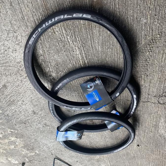 Ban luar 349 16 schwalbe kojak hitam