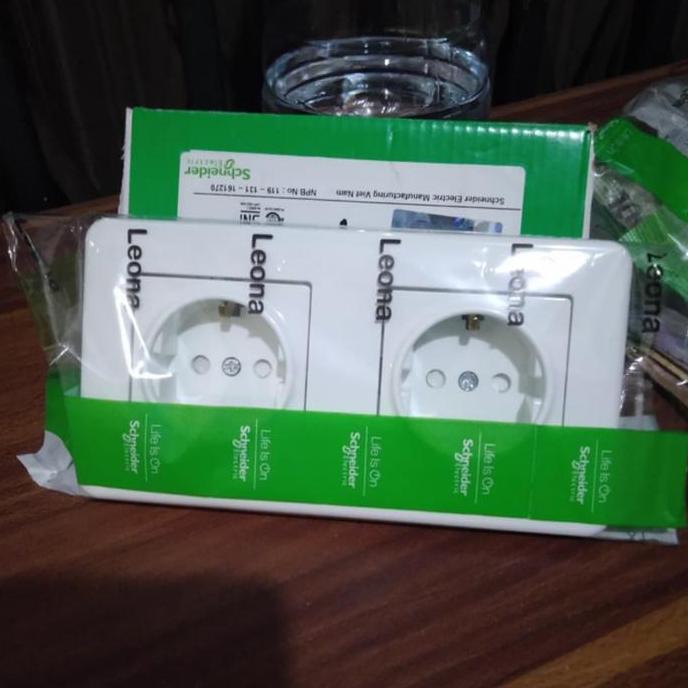 Leona stop kontak 2 gang Schneider