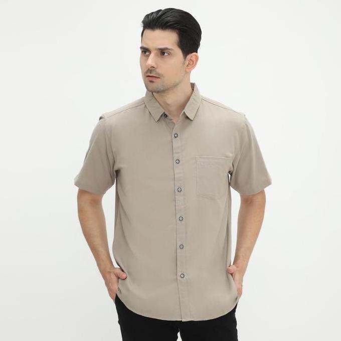 Code Male - Brave Kemeja Pria Pendek Stone Basic Slimfit