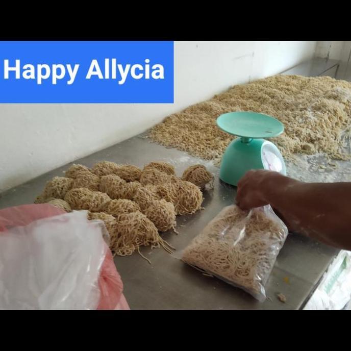 Mie Ayam Bakmi Keriting Mentah TELUR BEBEK