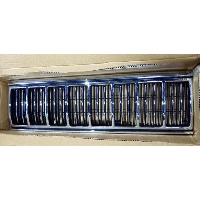 Grill Cherokee Xj