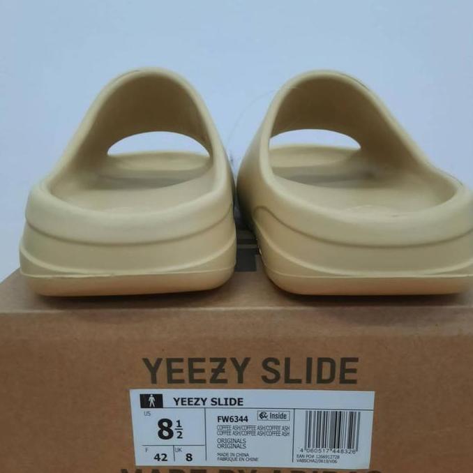 Yeezy Slide Desert Sand