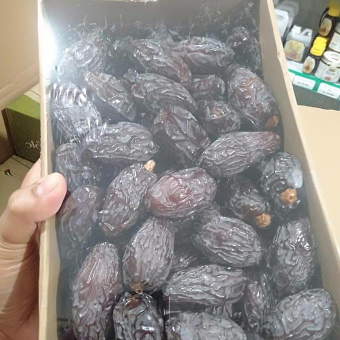kurma medjool jumbo palestina 2kg al rowad