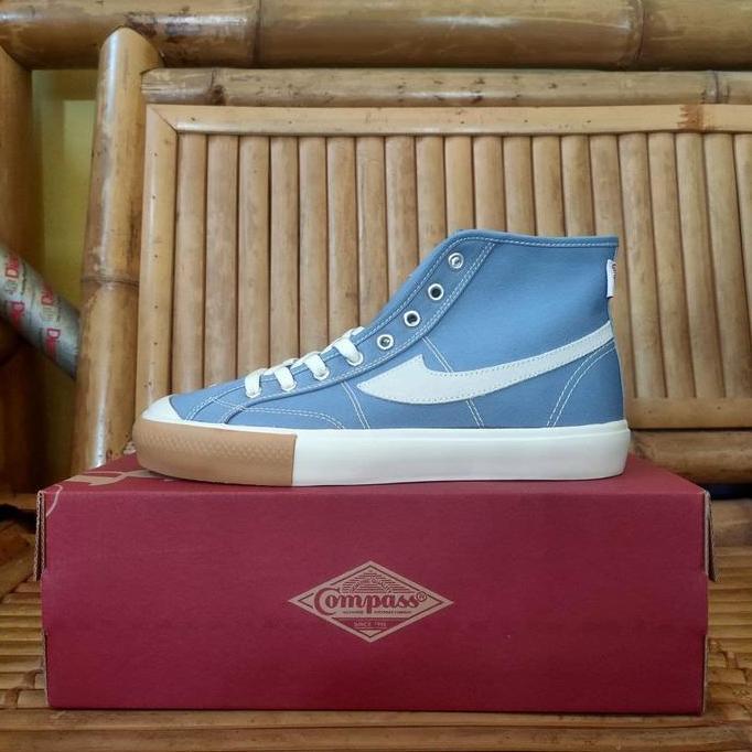 Compass Gazelle Blue Sky Hh