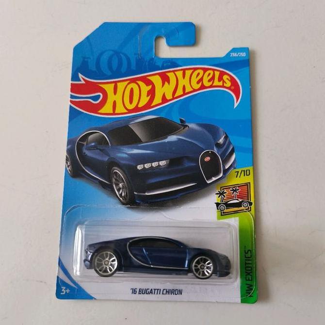 Hot Wheels Real Car 15 Bugatti Chiron Biru