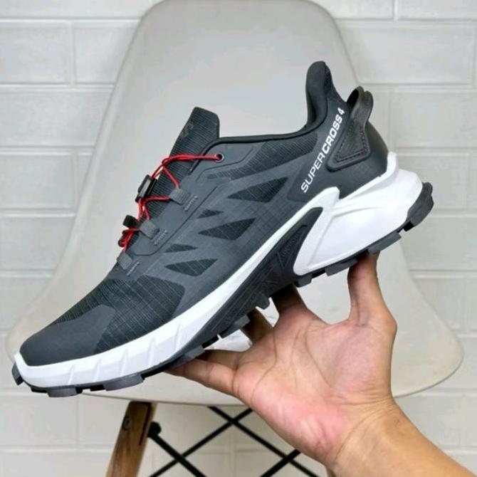 Solomon sepatu Supercoss gtx 4 grey white