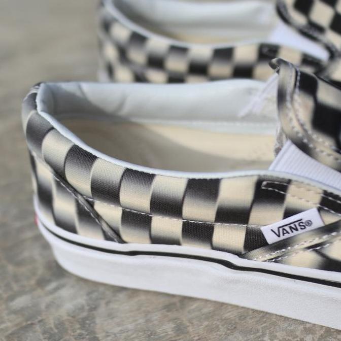 VANS Slip On Checkerboard Blur Black White Sepatu Orinal Resmi BNIB