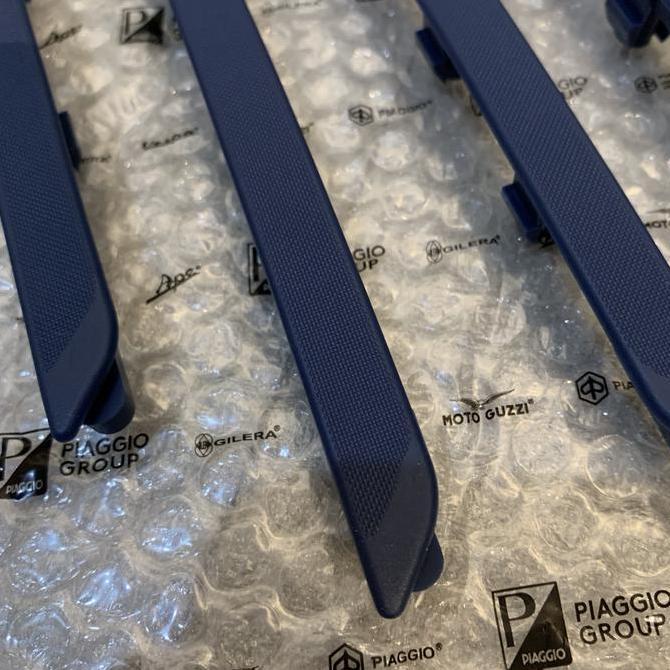 Karet List Deck Vespa Sprint Primavera Yacht Sean Wotherspoon