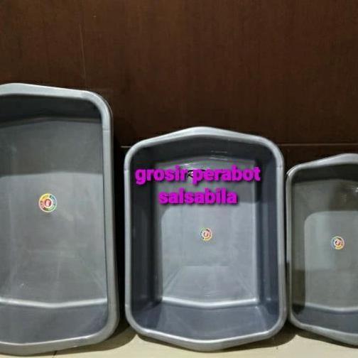 Ready Baskom bak segi plastik 301,302,303,komet star /litter box kucing murah