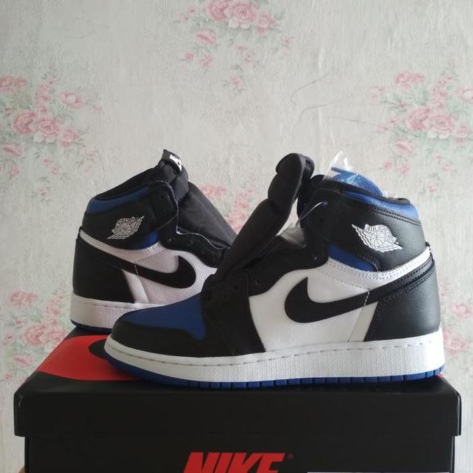 Air Jordan 1 Royal Toe GS
