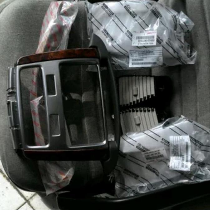 PANEL AC INNOVA TYPE V TAHUN 2015 LENGKAP DGN KISI KISI AC ORIGINAL DAN TERPERCAYA