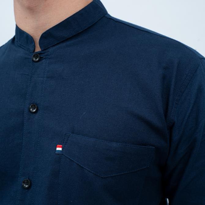 Uwouwo- Houseofcuff Kemeja Koko Lengan Panjang Pria Biru Dongker