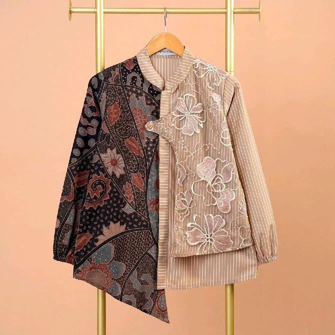 Grosir Atasan Wanita Batik Daisy Cream A1166