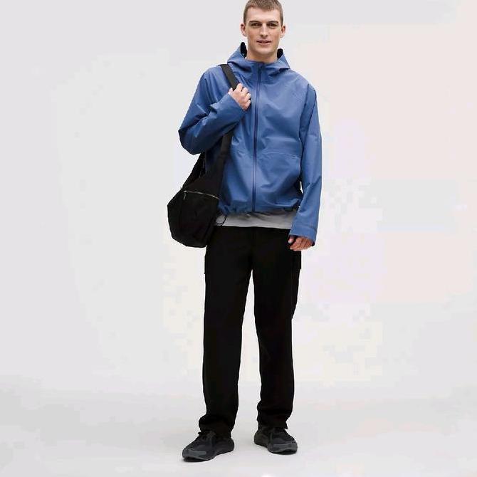 jaket waterproof pria LULULEMON Stretch Glyde Waterproof Jacket