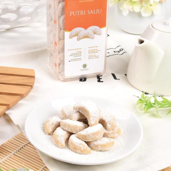 Putri Salju-Holland Bakery