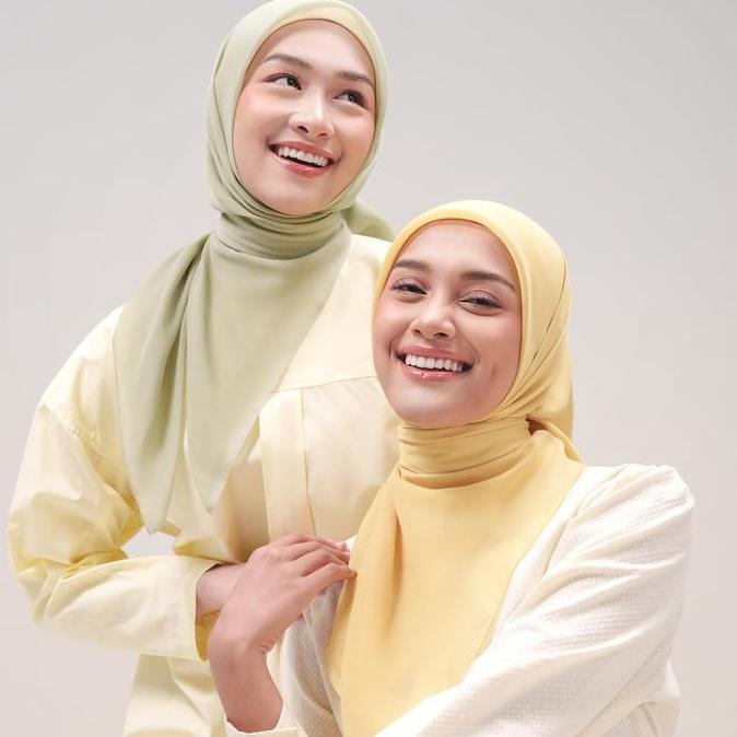 Thebest- (NEW COLORS) napocut Hijab - Plain Paris Hijab Segiempat Paris Japan Premium Vol.1