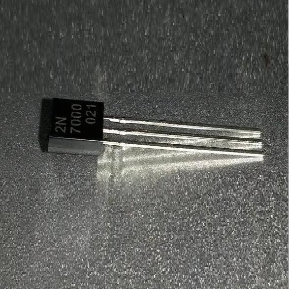 Transistor TR 2N7000 2N 7000  N-Channel  E-Mode FET