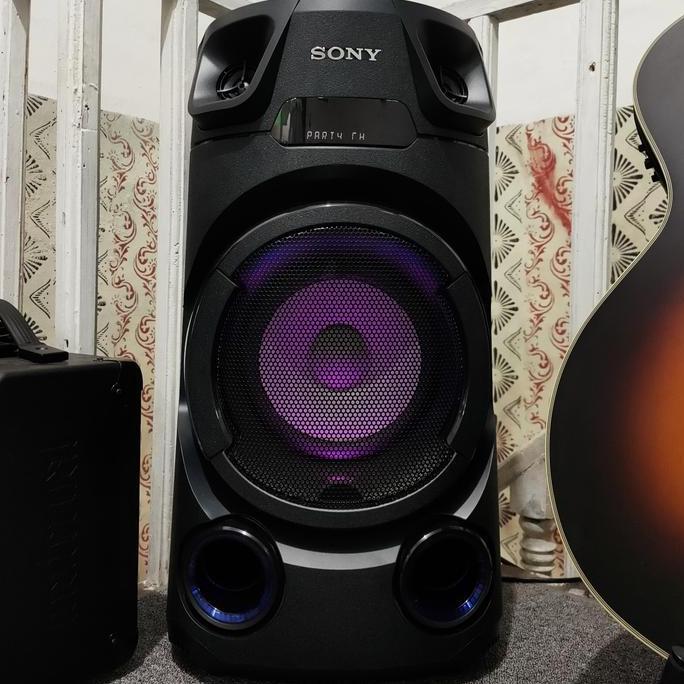 Sony Speaker MHC-V13 Sistem Hi-Fi All-in-one Kualitas Suara Jernih Bass Bulat & Deep Treble Kering C