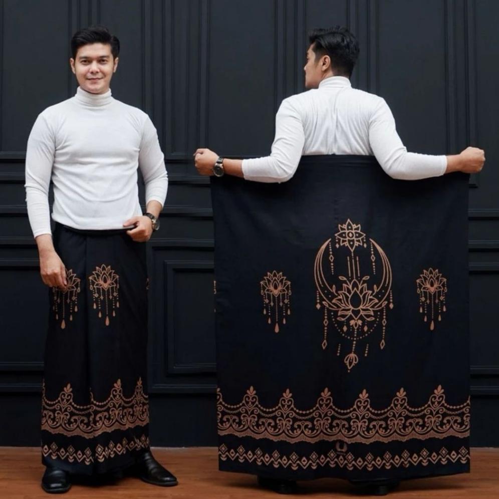 New Best Seller Sarung Hitam Dewasa Goyor Batik Motif Bahan Rayon Original Lembut Tebal Santri Putra
