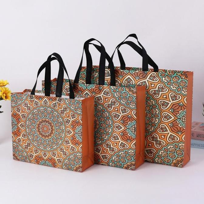 ] Tas Spunbond / Goodie Bag Spunbond / Spunbond Bag / Tas Spunbond Motif / Tas Belanja / Tas Kain / 