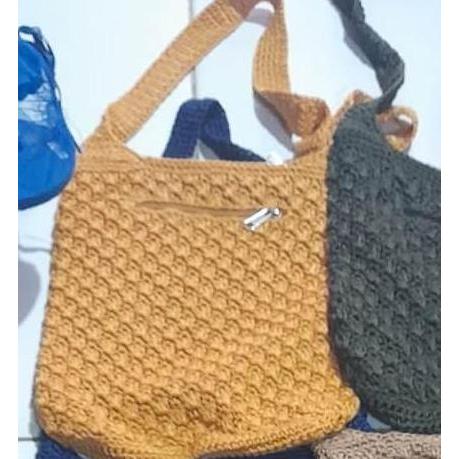 ><><><] Tas selempang rajut benang bali