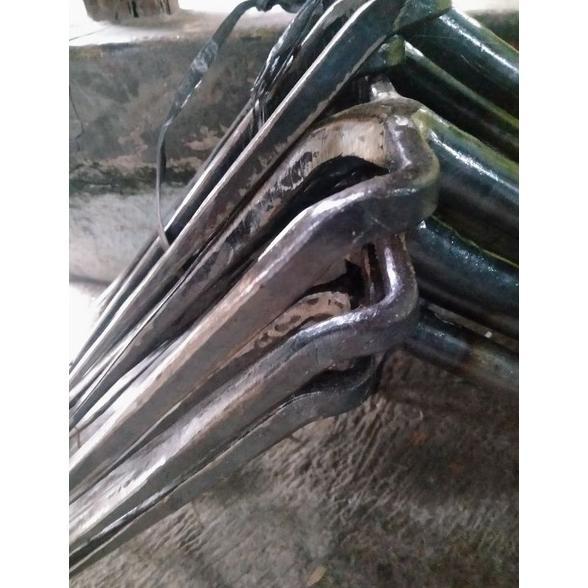 Garpu tanah pertanian/garpu lencek pertanian/garpu injak/garpu baja super jumbo tebal