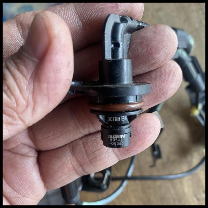DISKON 89542-0K050 89543-0K050 SENSOR SPEED ABS DEPAN INNOVA REBORN ORIGINAL 