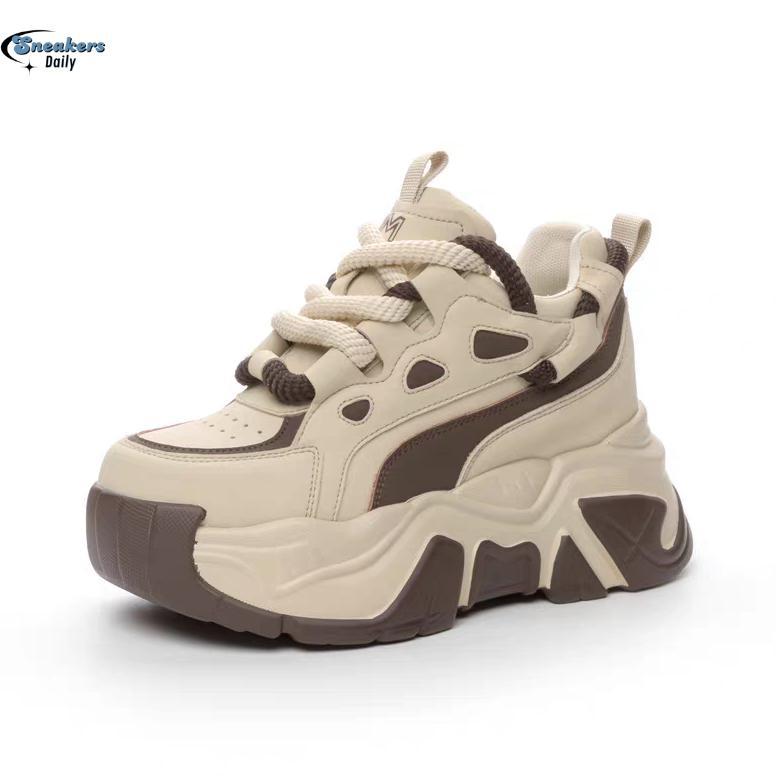 Sepatu Wanita Hak Tinggi  Sneakers Casual Premium Korea Stylish