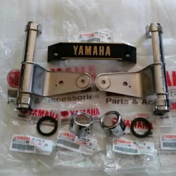 HARGA DISC - KUPING LAMPU RXS DAN KUMIS KUPING LAMPU RX KING SET ORI YAMAHA YGP