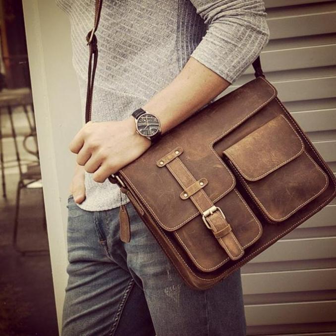 Tas Selempang Laptop 15 Inchi Kulit Sapi Asli Crazy Horse