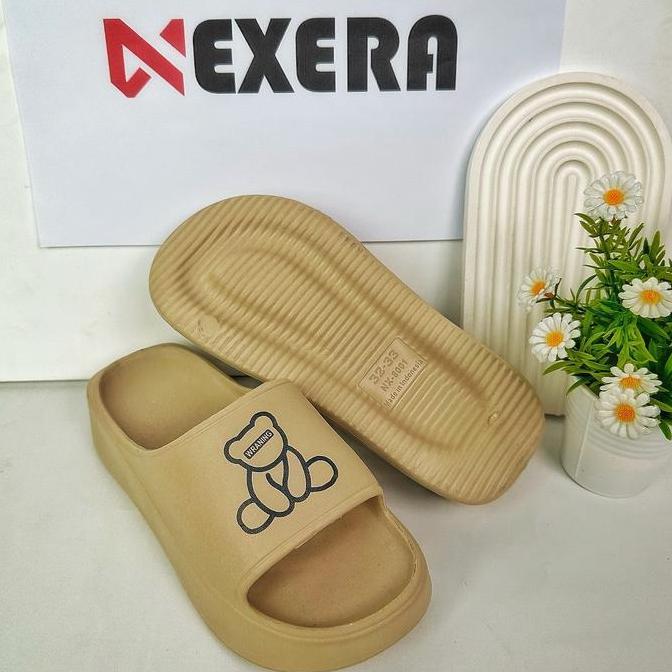DI93 - NEXERA Sandal Dewasa Perempuan  8001-TB-8001- 1B Sandal  Karet Dewasa Cewek Cowok