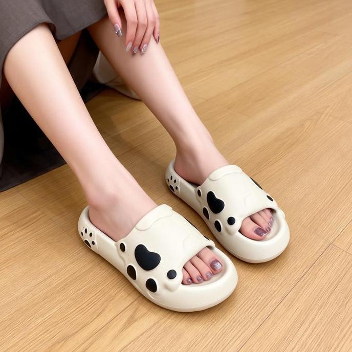 [CUCI GUDANG] / sepatu berbintik lucu Sandal rumah Sandal Wanita Nyaman - Sandal Wanita UK 36 - 40 /