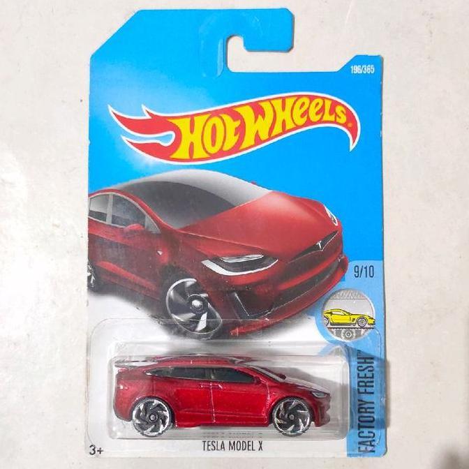 Hotwheels Hot Wheels Tesla Model X merah 2016 Factory Fresh rare