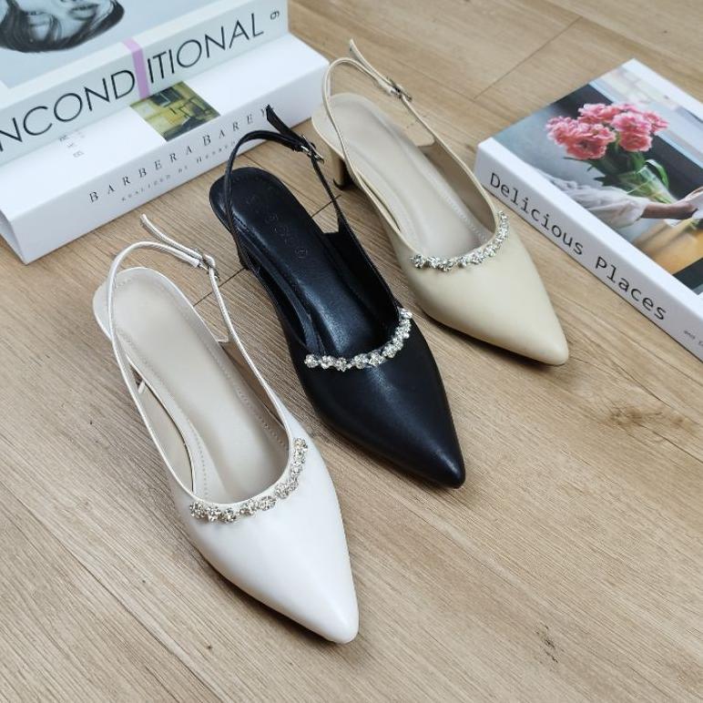 NEW DEALS D.Hen Sepatu Tali Wanita Vania 5cm Kulit Sintetis