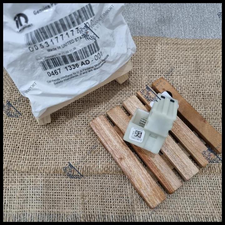 TERBARU SWITCH REM SWITCH PEDAL BRAKE STOP LAMP JEEP WRANGLER GRAND CHEROKEE