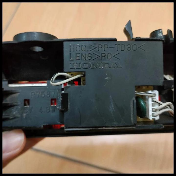 DISKON LAMPU SPOILER BAGASI ATAS JAZZ RS GE8 2012 2013 ORI 