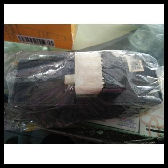 TERMURAH SAKLAR POWER WINDOW KIJANG KAPSUL 97 KANAN 