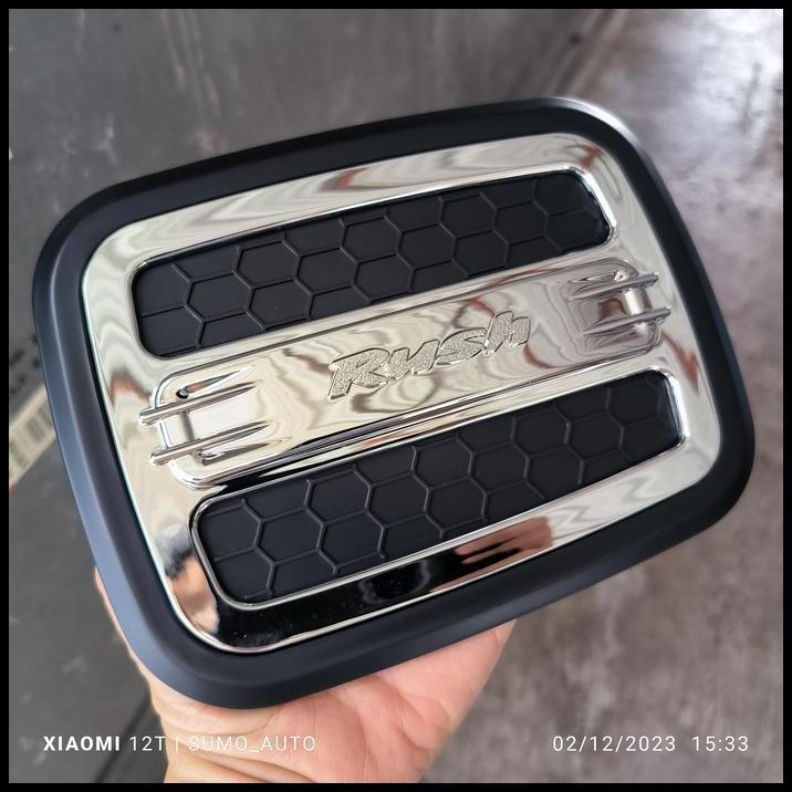 GRATIS ONGKIR TANK COVER VARIASI TUTUP BENSIN TOYOTA RUSH TAHUN 2007-2016 