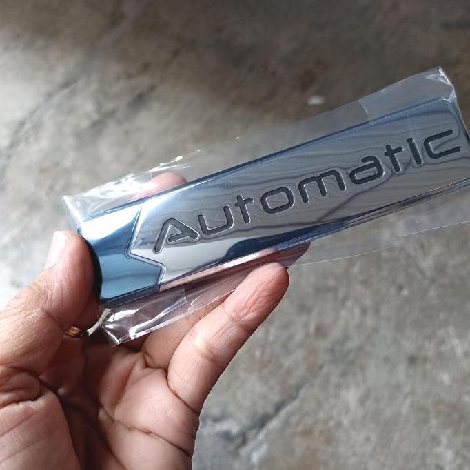 Promo Emblem AUTOMATIC aslinya avanza original. toyota Diskon