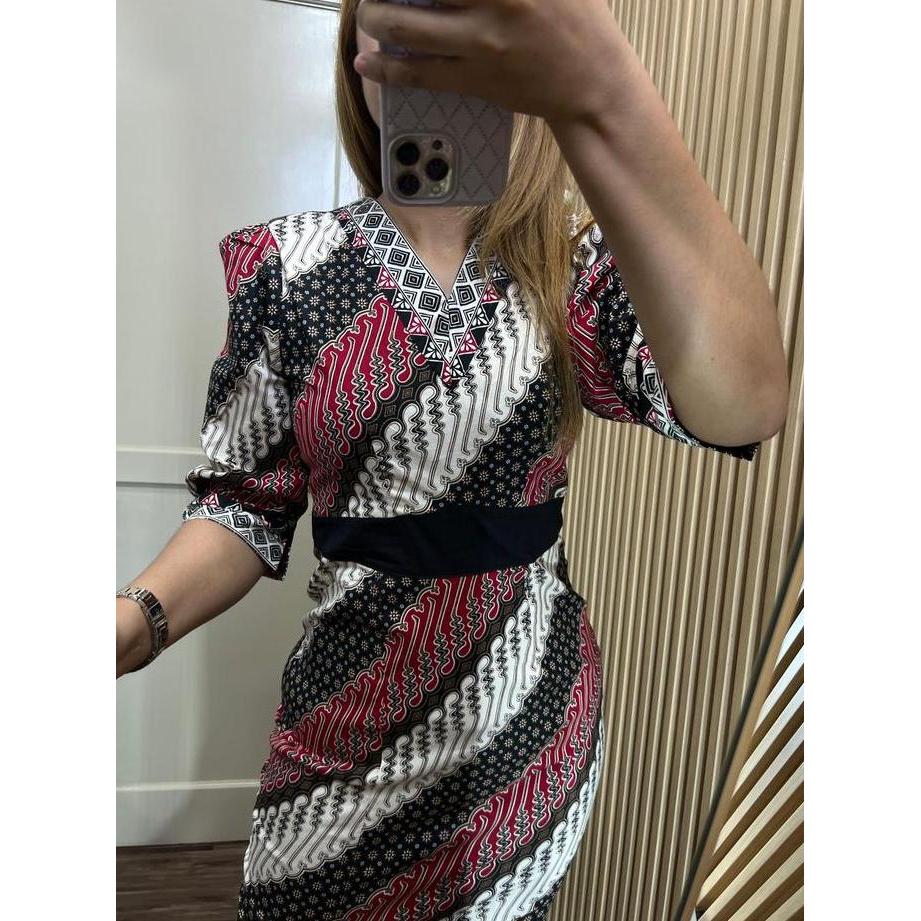 DI113 - ALTHREE - TIAR Dress Batik Katun Stretch Wanita Formal Pendek Casual