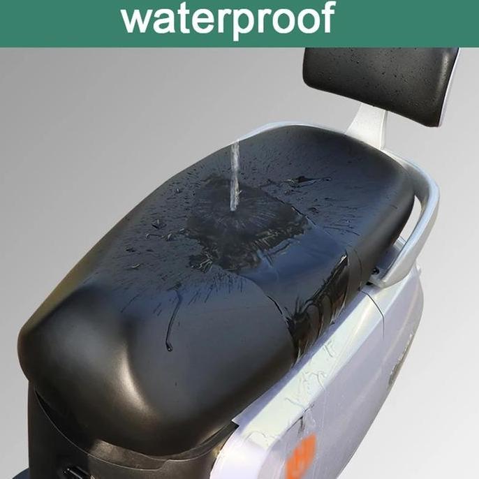 Stiker Kulit Sintetis 30x25 cm Tambal Sofa Jok Motor Robek Ada Lem Langsung Tempel