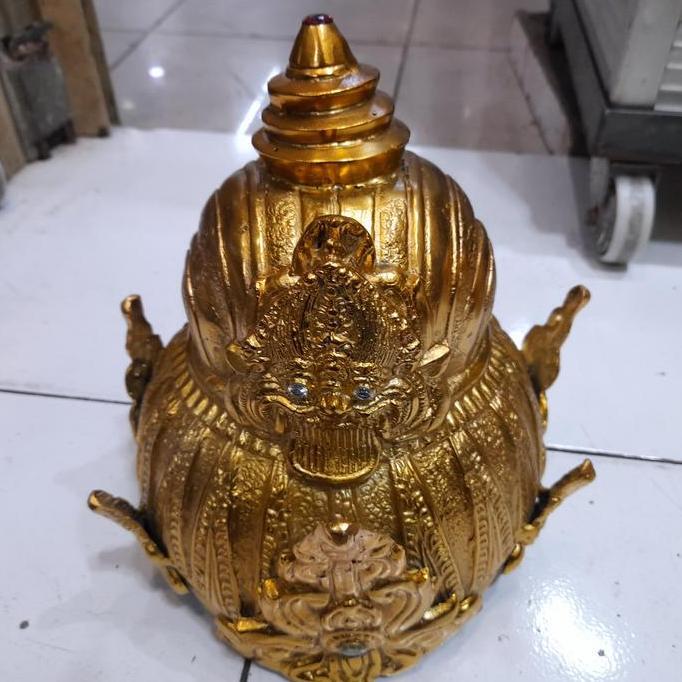 Barang antik mahkota super halus gold di hiasi permata