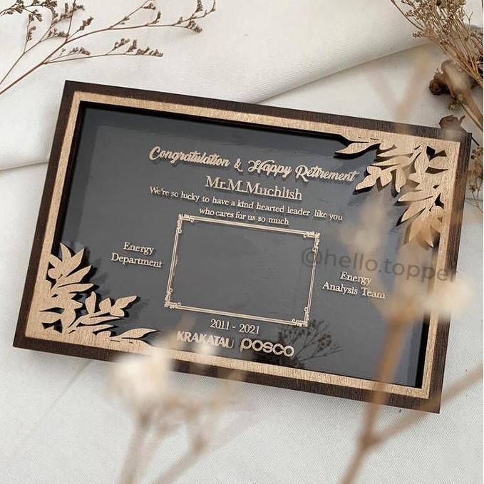 Ready FRAME GIFT KAYU 30x45 | FRAME HADIAH LOGAM MULIA |BINGKAI KADO