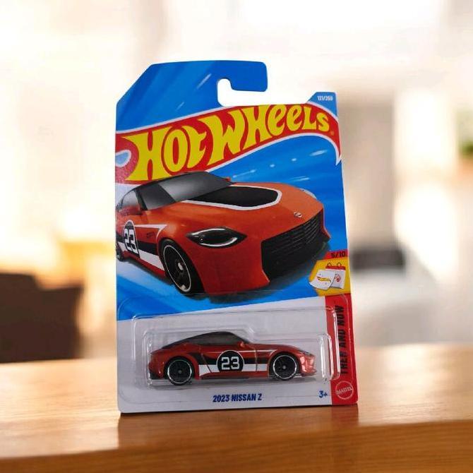 Hot Wheels Real Car 2023 Nissan Z Lot D 2026